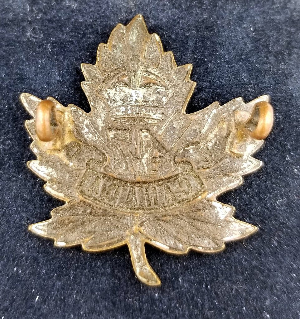 WW1 Canadian Military Cap Badge 47th regiment (JL) war memorabilia