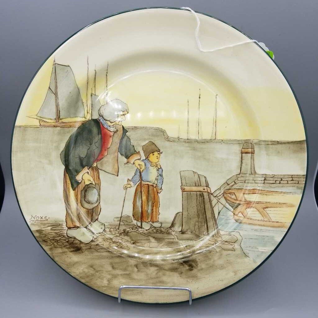 Royal Doulton Plate (DEB)