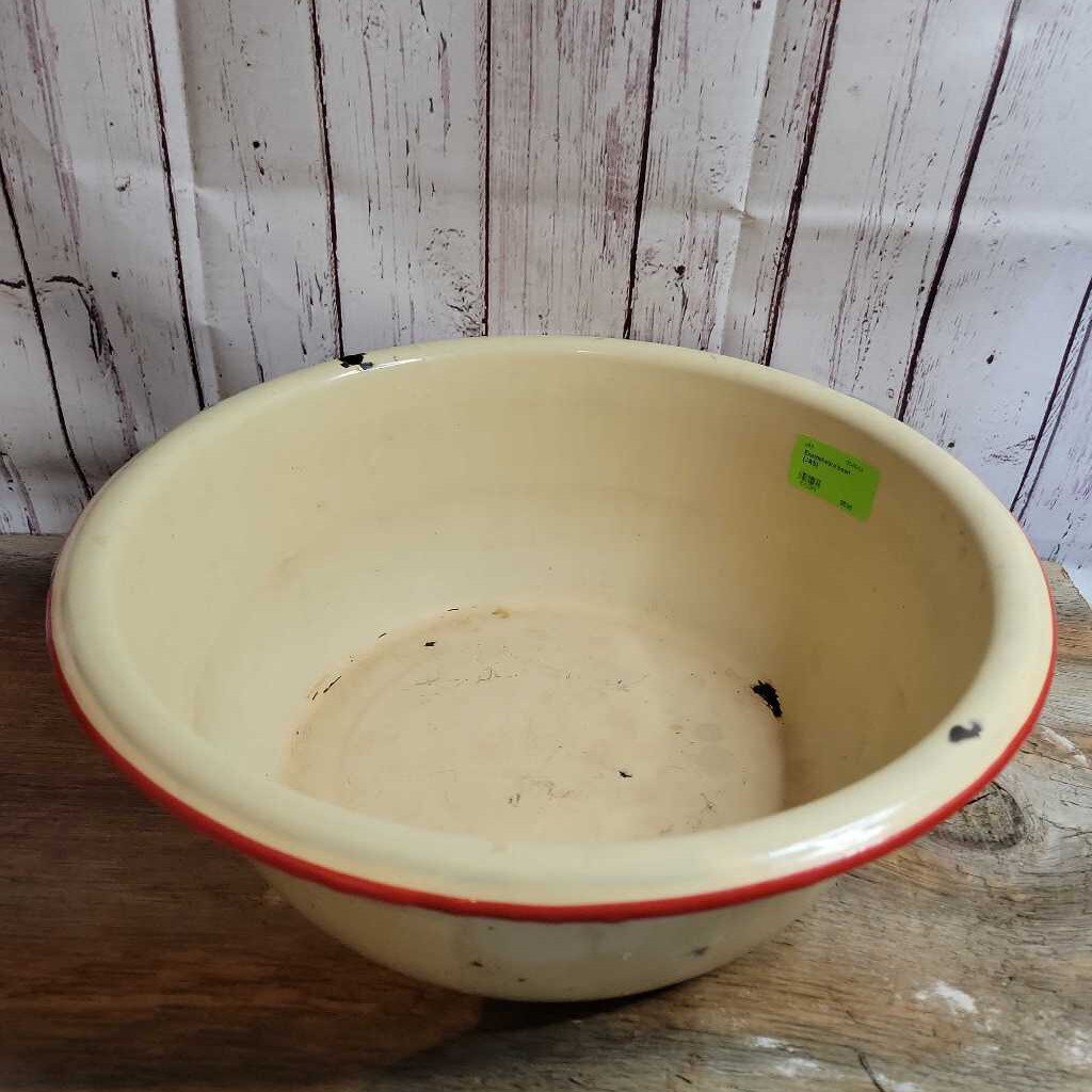 Enamelware bowl (JAS)