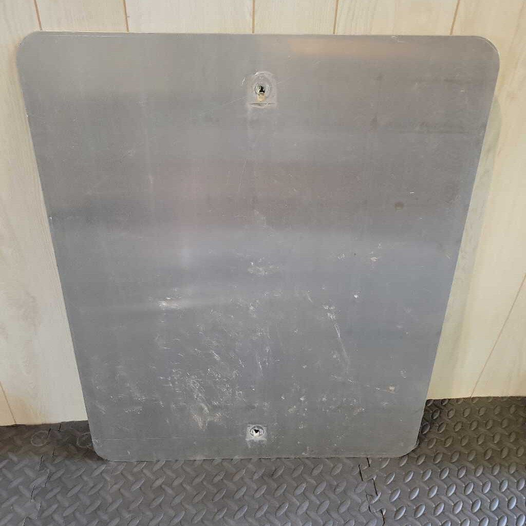 Defuncted Ferris Street Parking Sign (JAS)