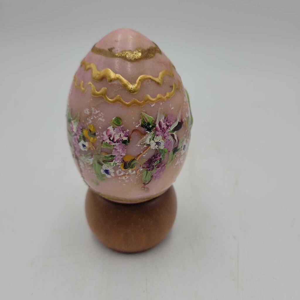 A wonderful Painted egg (LIND) P1027