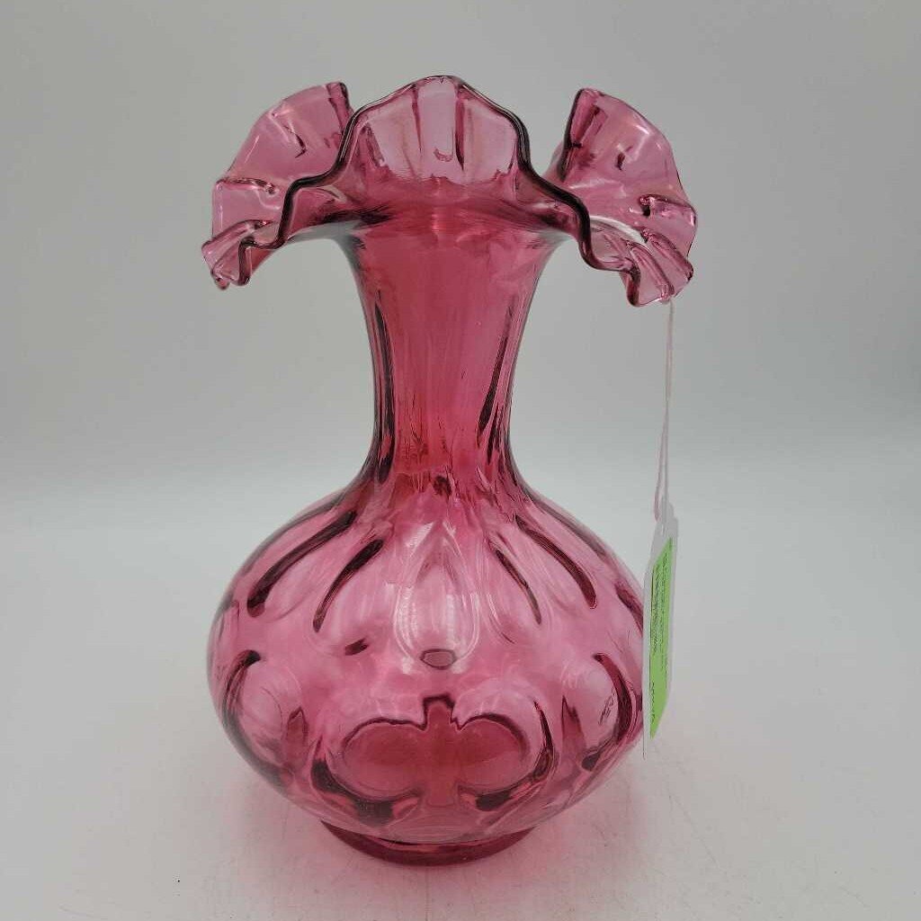 Cranberry Glass Vase S2004 (SC)