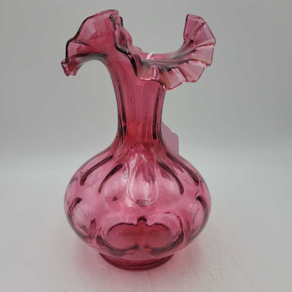 Cranberry Glass Vase S2004 (SC)