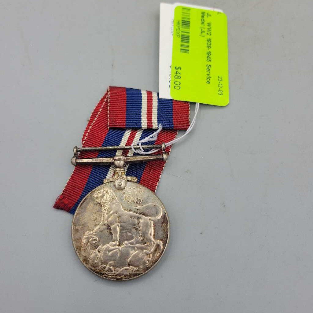 WW2 1939-1945 Service Medal (JL) war memorabilia