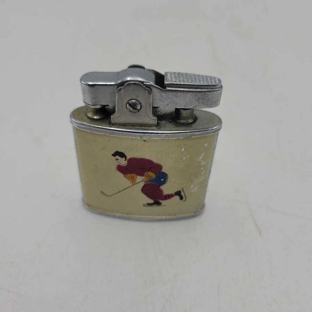 Hockey Player Lighter Auer Champion (DR)