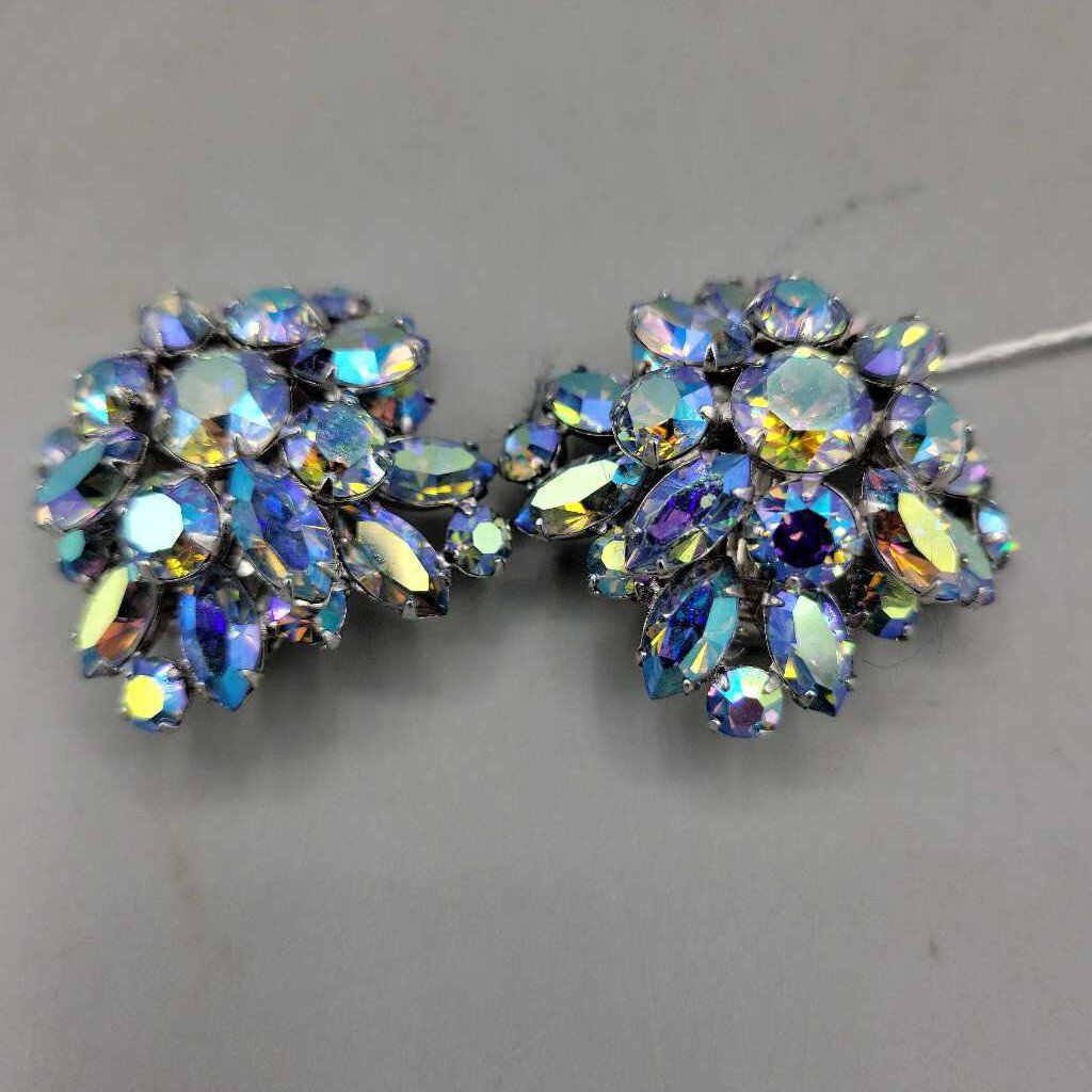 Sherman, blue iridescent earrings (LIND) P 1740