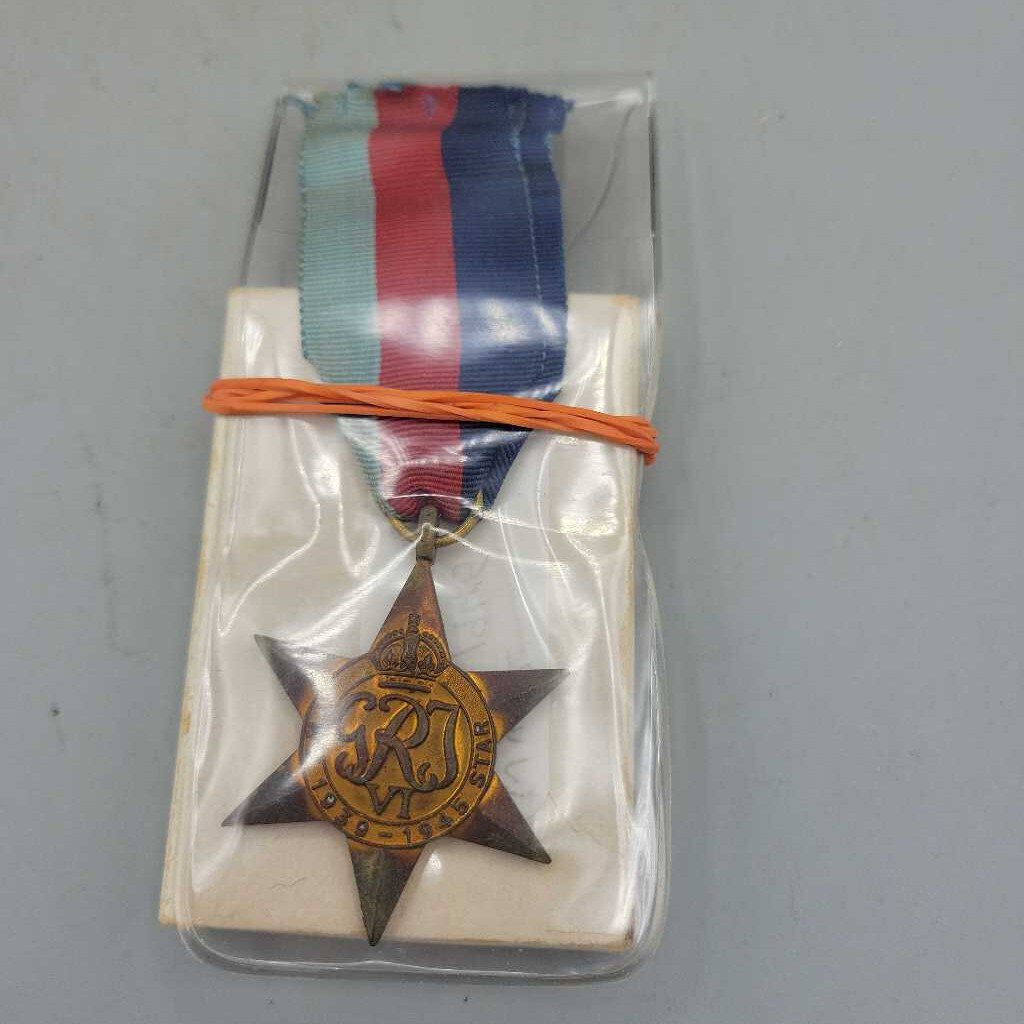 WW2 1939-1945 Star (JL) war memorabilia