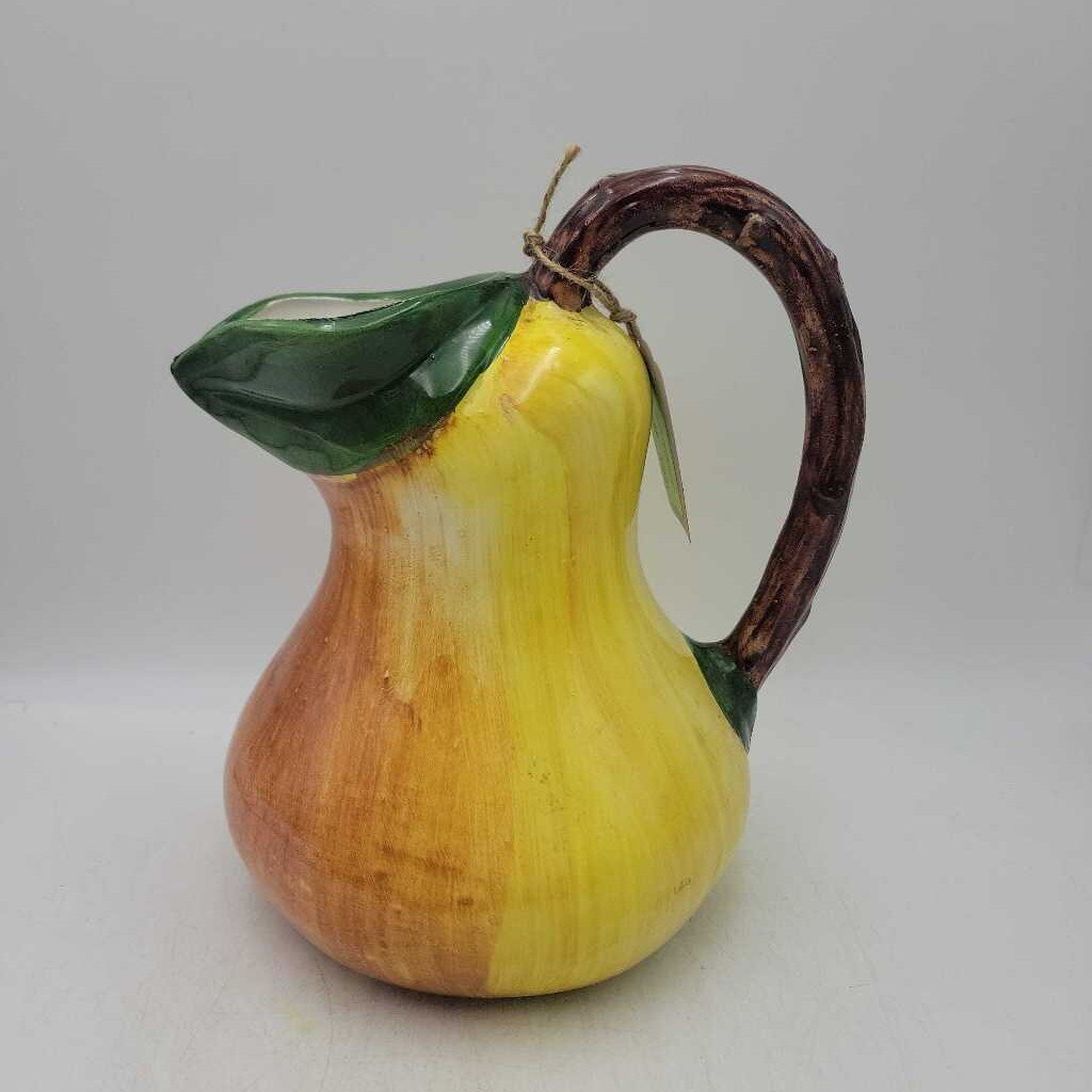 Pear Pitcher Made in Italy 10"H (BG) #84