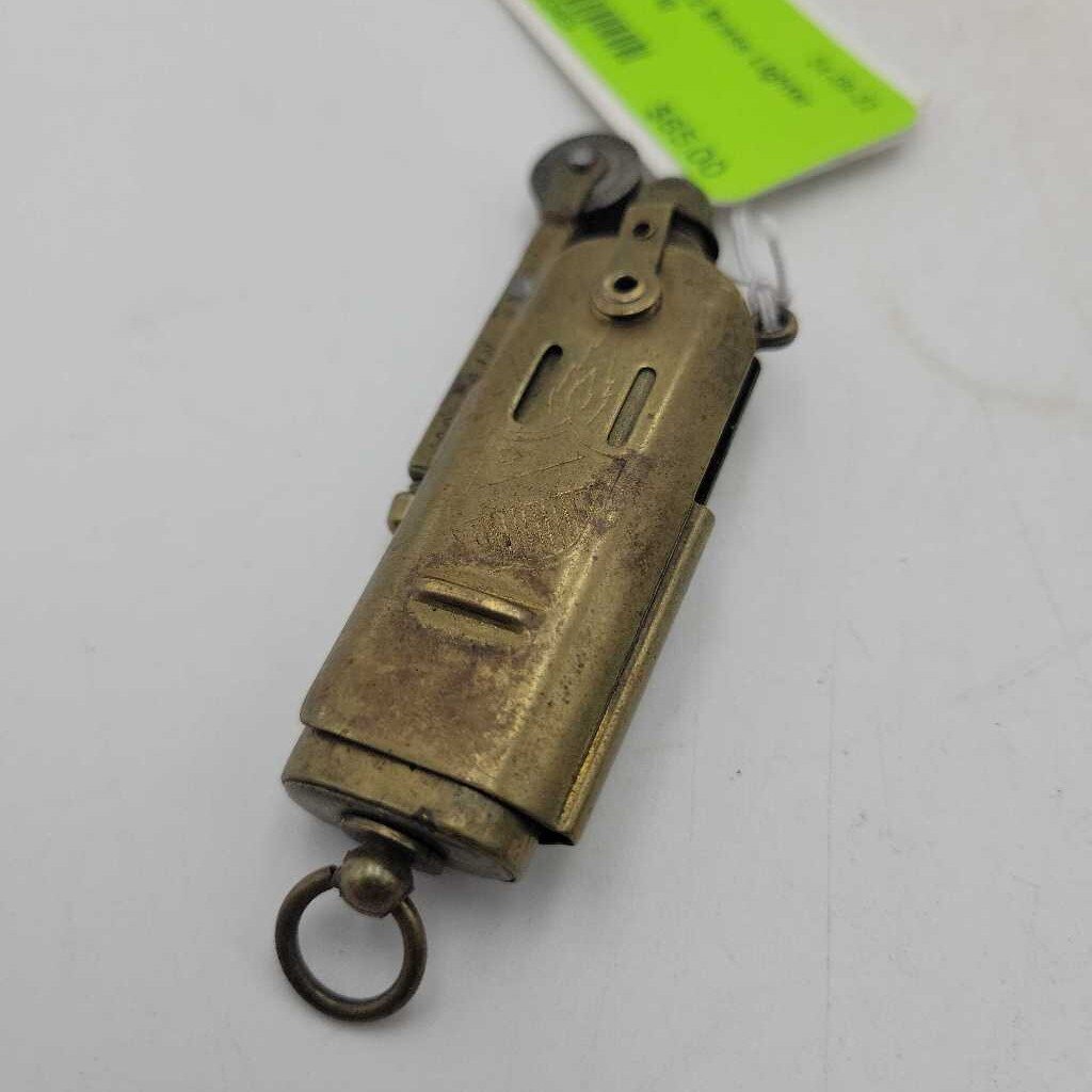 JL WW 1/2 Brass Lighter