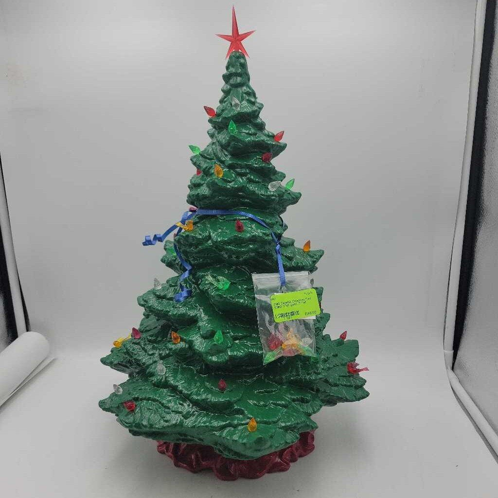 Ceramic Christmas Tree (DMG) 0741