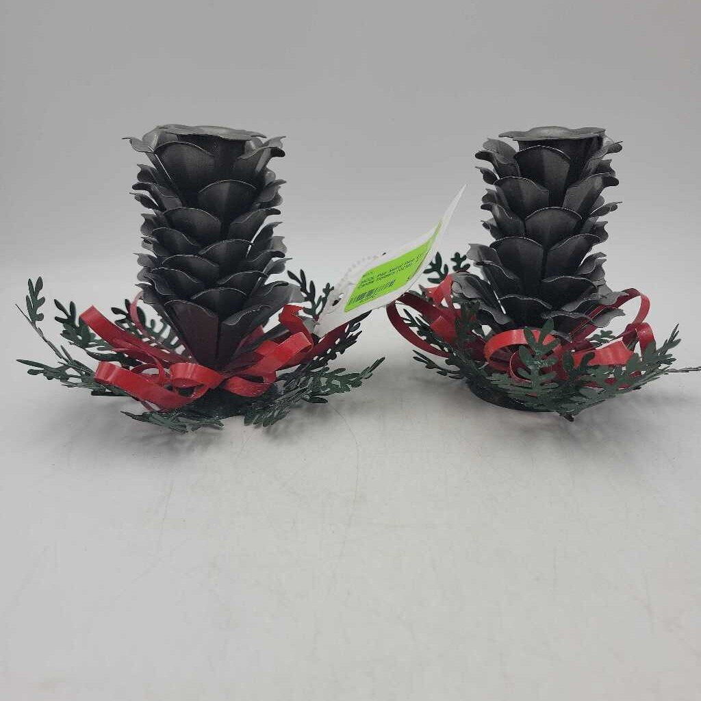 Pair Metal Pine Cone Candle Holders (0218)