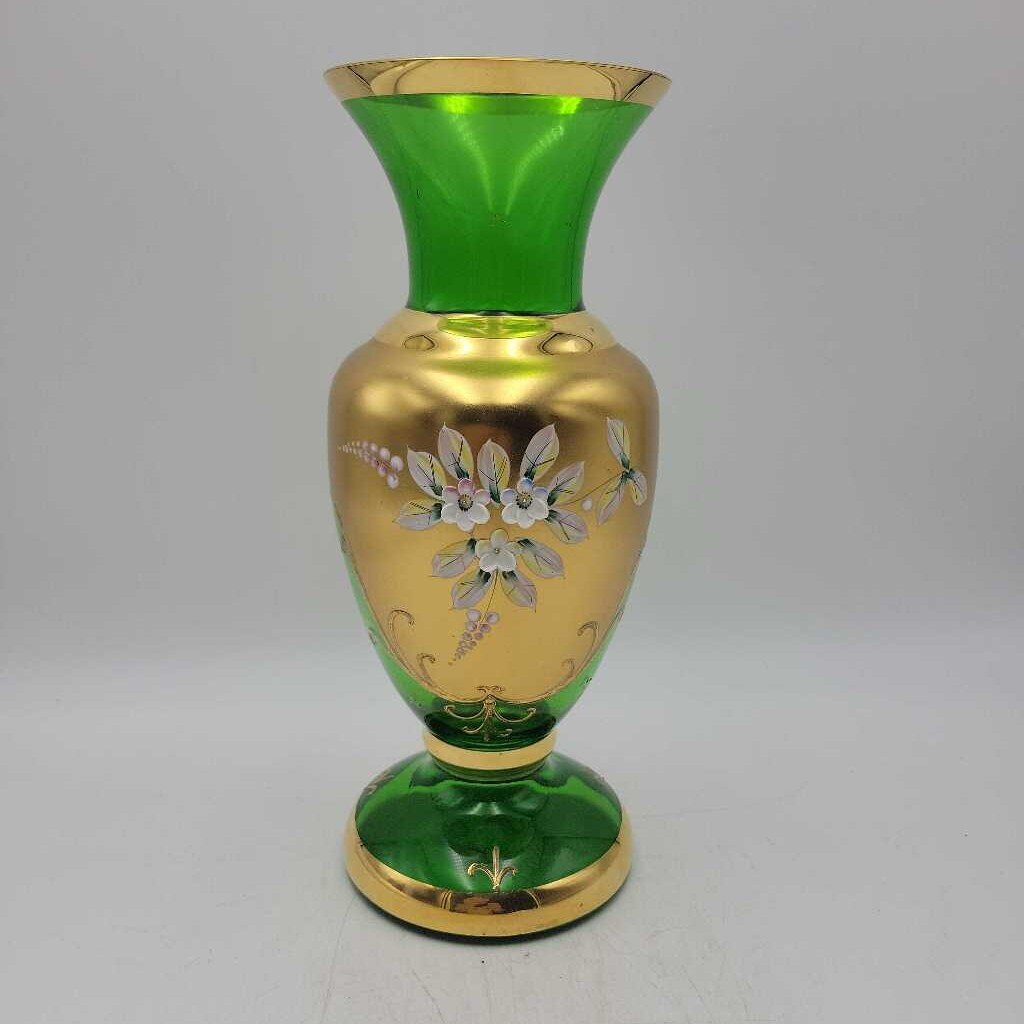 Green w. gold Vase (LIND)