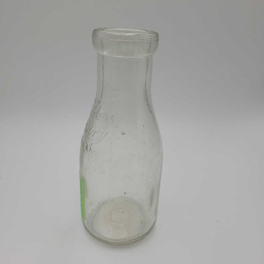 North Side Dairy Welland Ontario milk bottle (Jef)