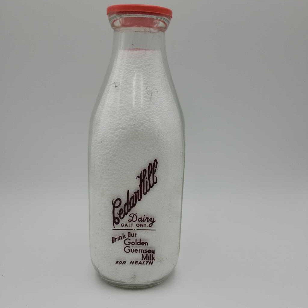 Cedar Hill Galt Ontario Milk Bottle (Jef)