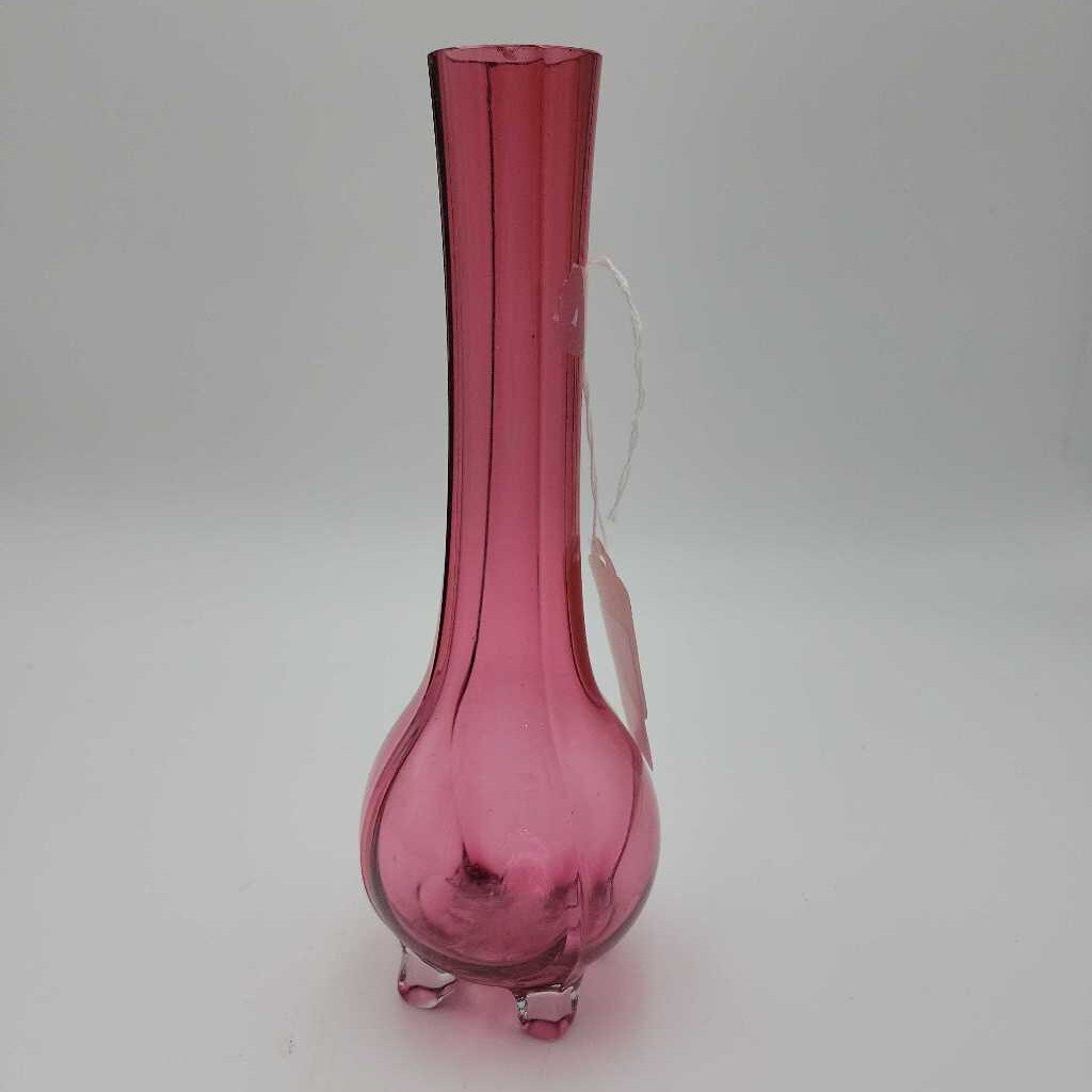 Cranberry Vase (DEB)