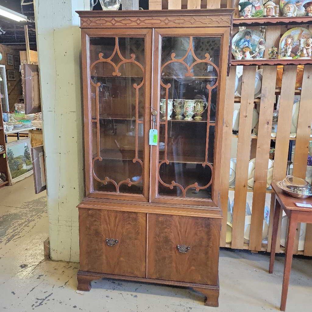 Mahogany China Cabinet W/Key 1940's (NS) 506
