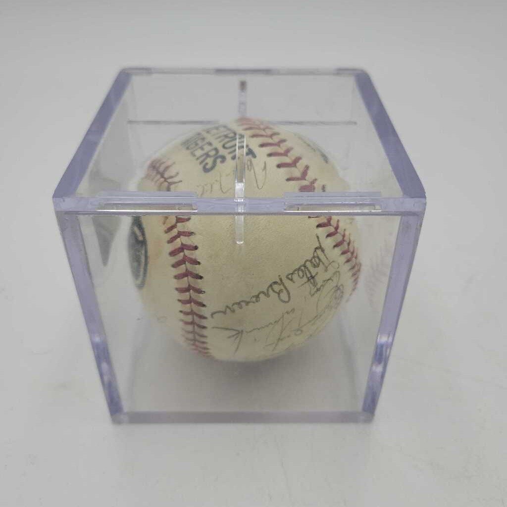 Autographed Detroit Tigers Baseball (DR)