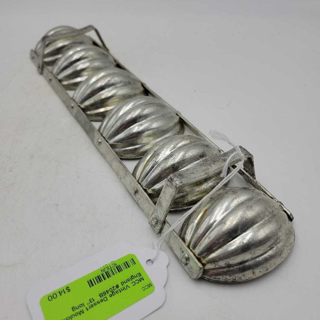 Vintage Dessert Moulds, England #2046B