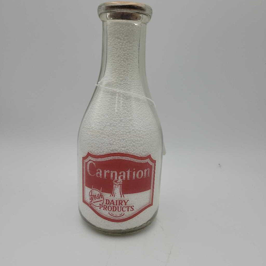 Carnation Dairy Milk bottle Quart (JEF)