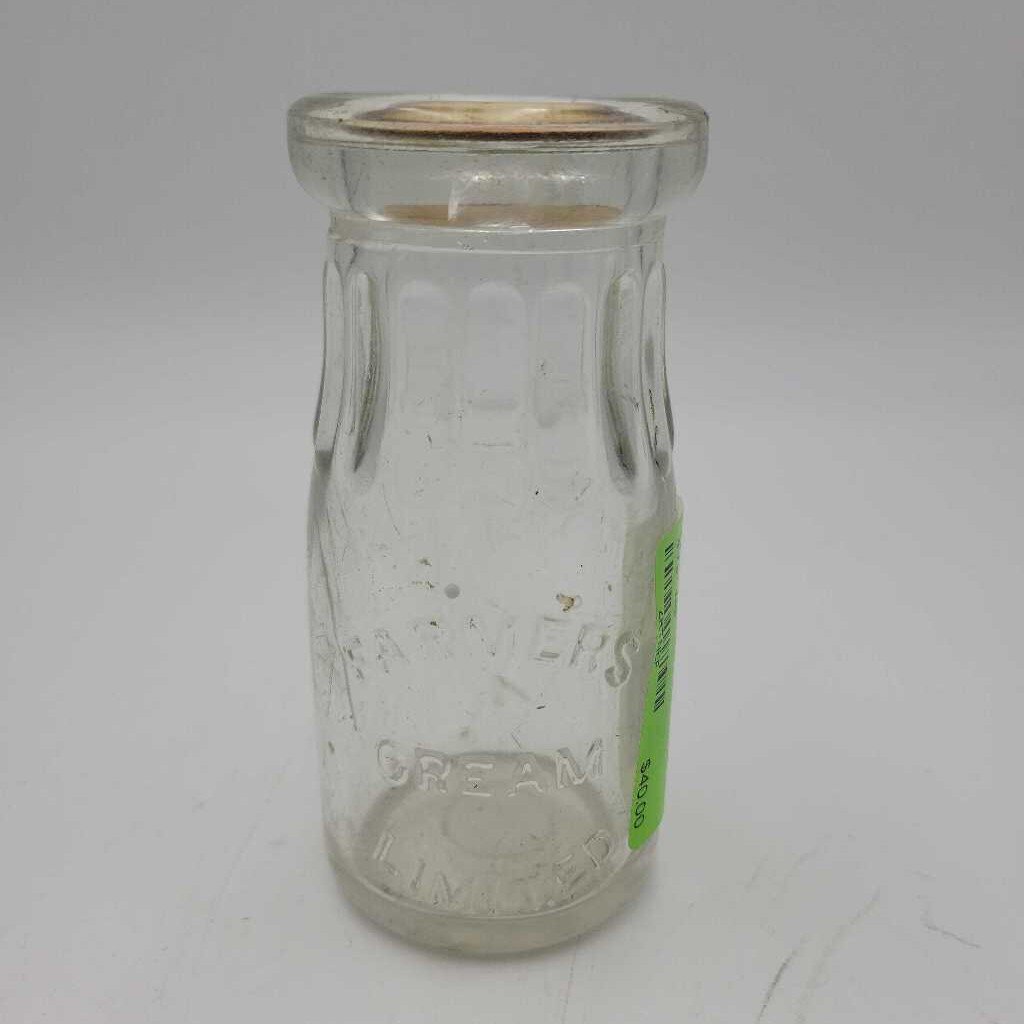 Quarter Pint Milk Bottle Farmer's Cream (JEF)