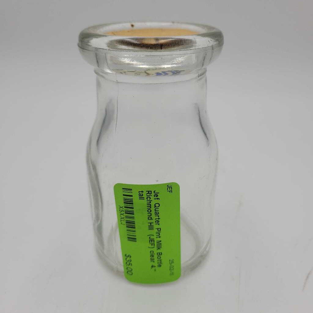Quarter Pint Milk Bottle Richmond Hill (JEF)