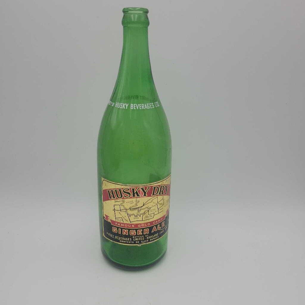 Husky Dry Ginger ale Paper label Kirkland Lake (JEF)
