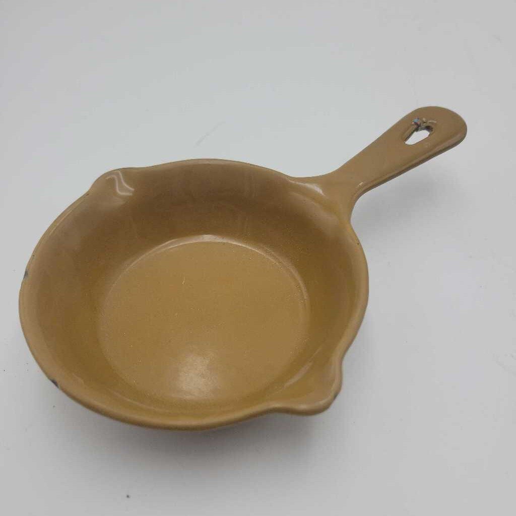 Enameled Miniature Ashtray (JAS)