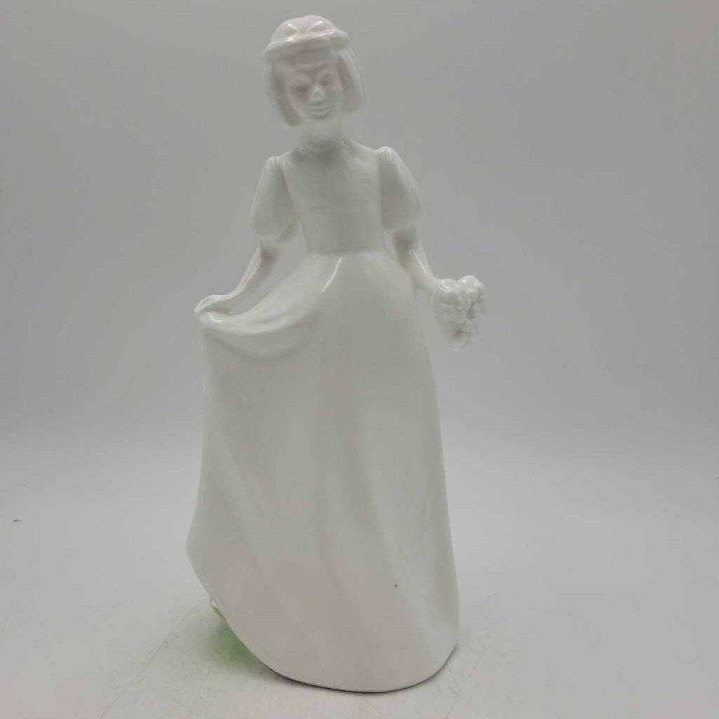 Bridesmaid Royal Doulton (LLL) HN3280
