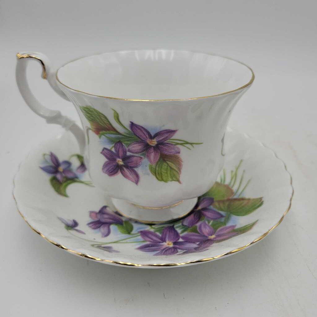 Royal Albert Cup and Saucer Purple Violet (DEB)