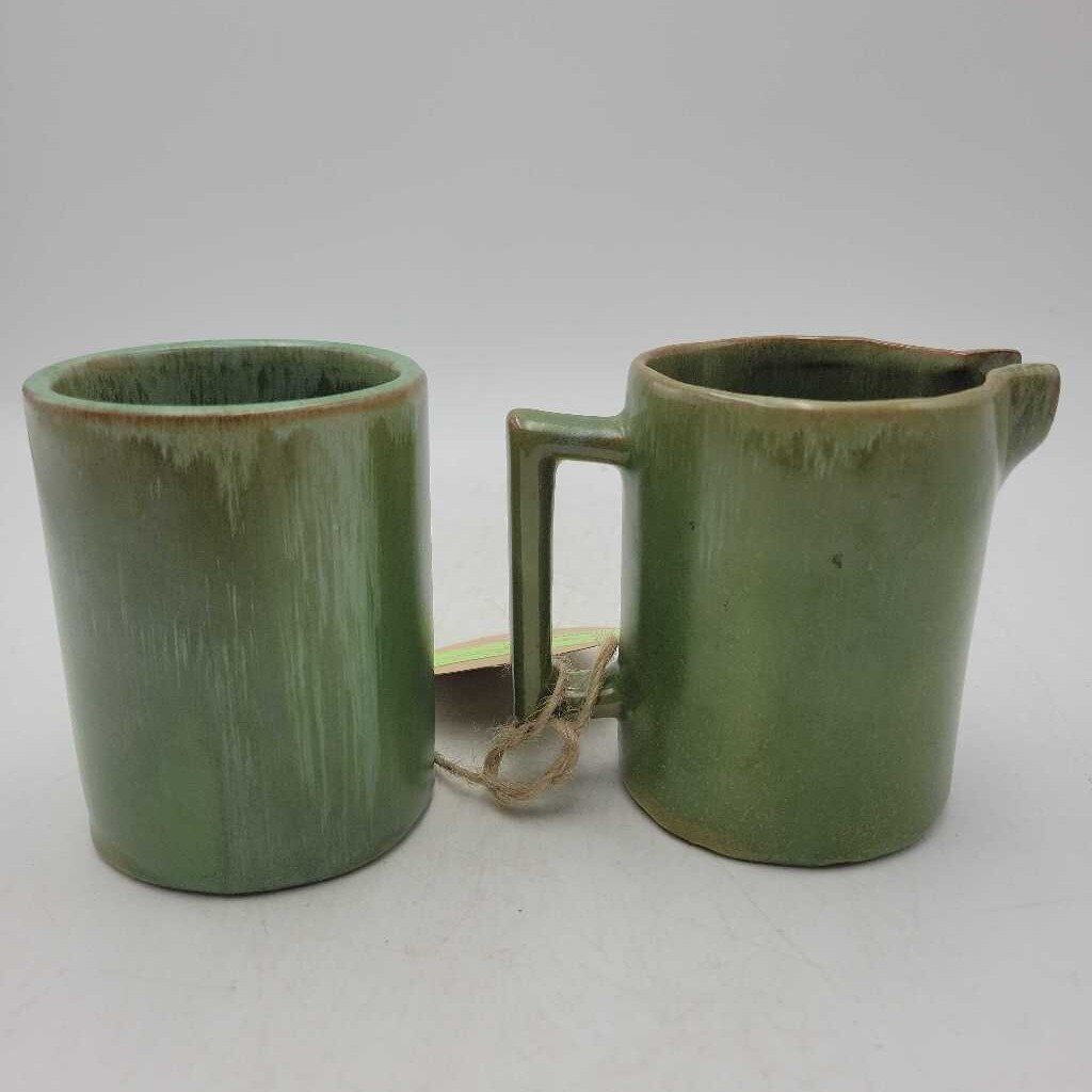Huronia Pottery Cream and Sugar set (STV)