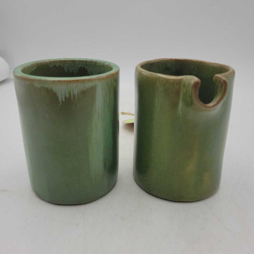 Huronia Pottery Cream and Sugar set (STV)