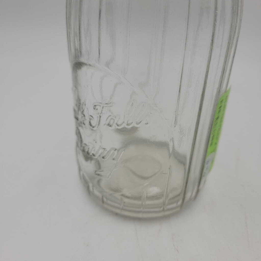 Smith Falls Dairy Pint Milk Bottle (JEF)
