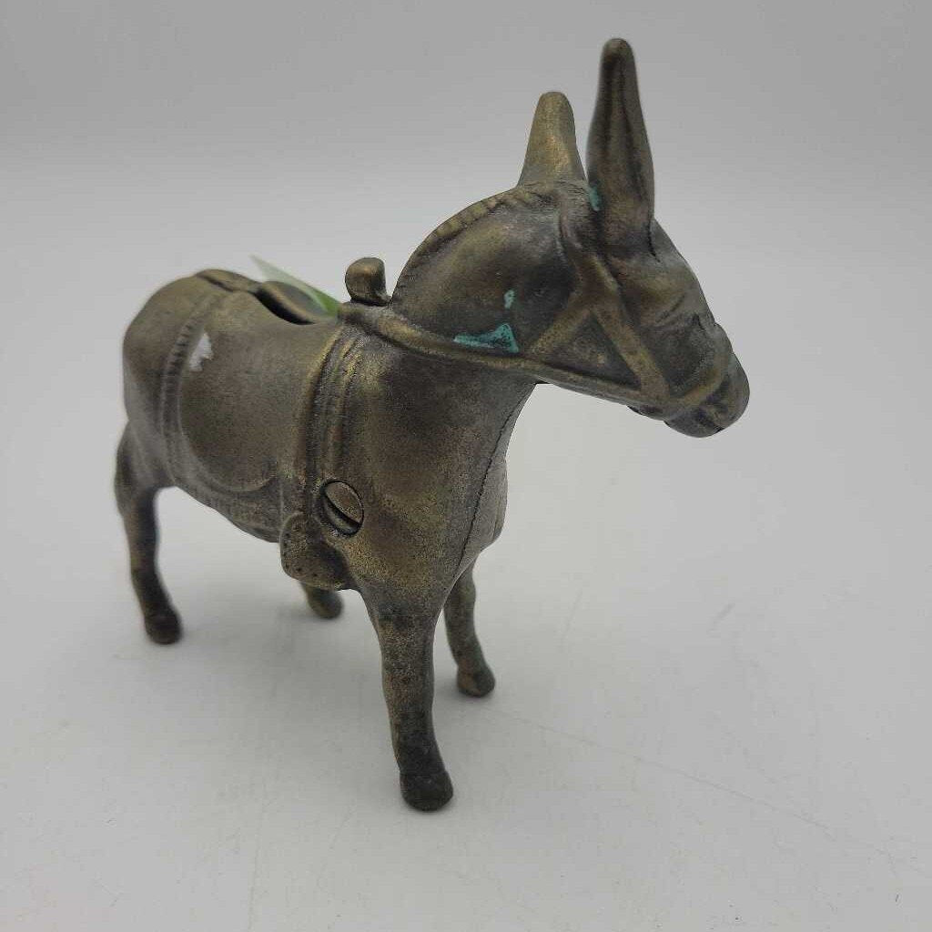 Brass Donkey Bank (A) (YVO) (503)