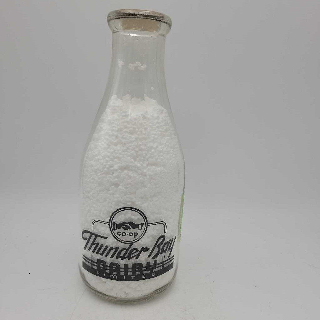 Thunder Bay Dairy Quart Milk Bottle (JEF)