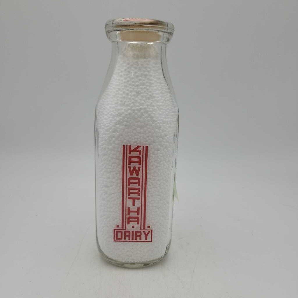 Kawartha Pint Milk Bottle (JEF)