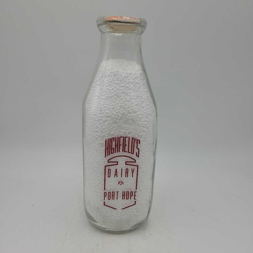 Highfield's Dairy Quart Milk Bottle (JEF)