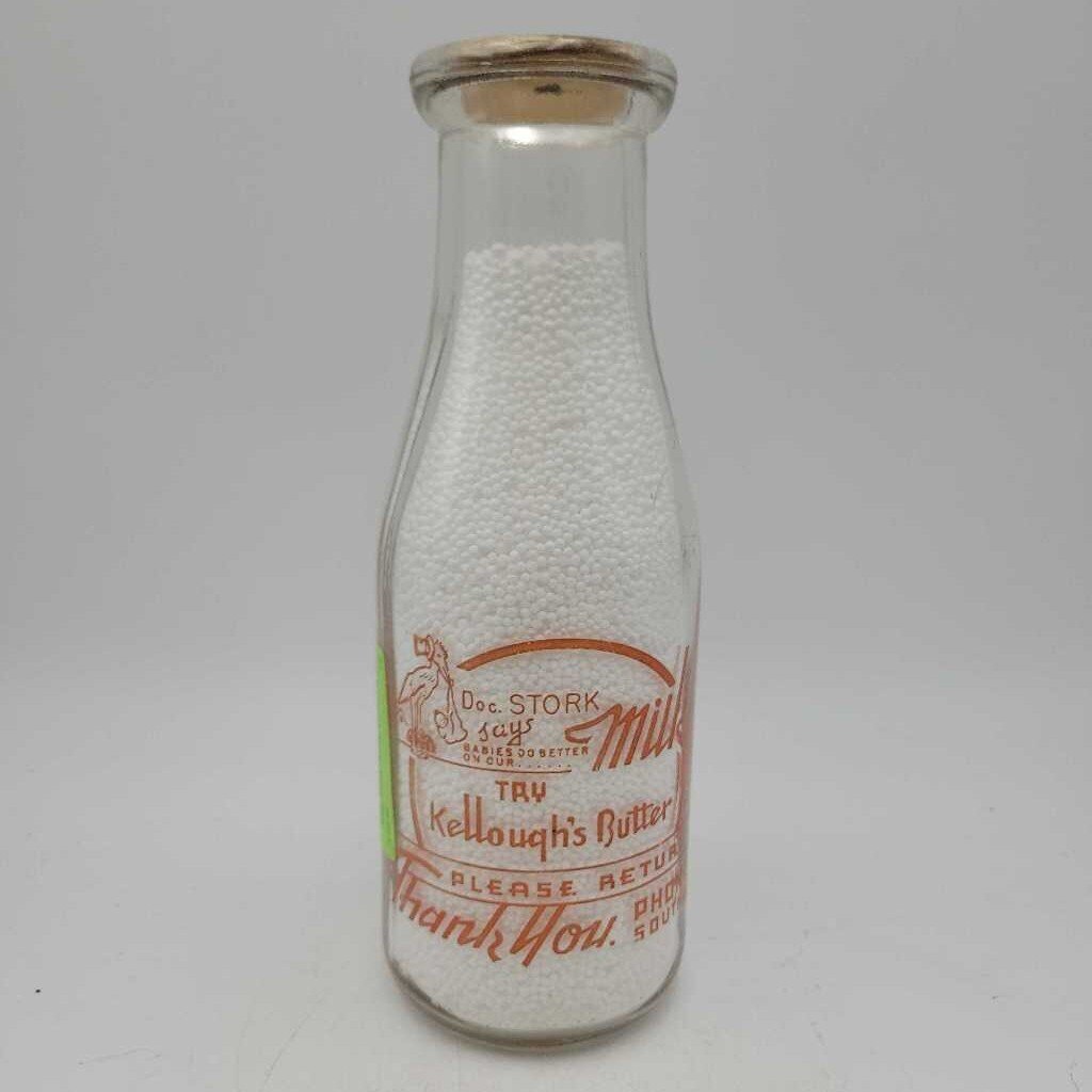 Kellough Bros Dairy Pint Milk Bottle Fort Williams Port Arthur (JEF)