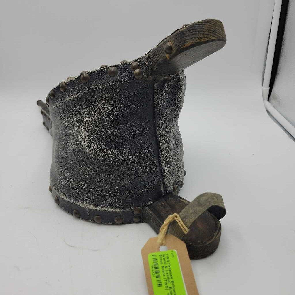 Fireplace Bellows Wood & Leather Embossed Brass Scene (TWS)