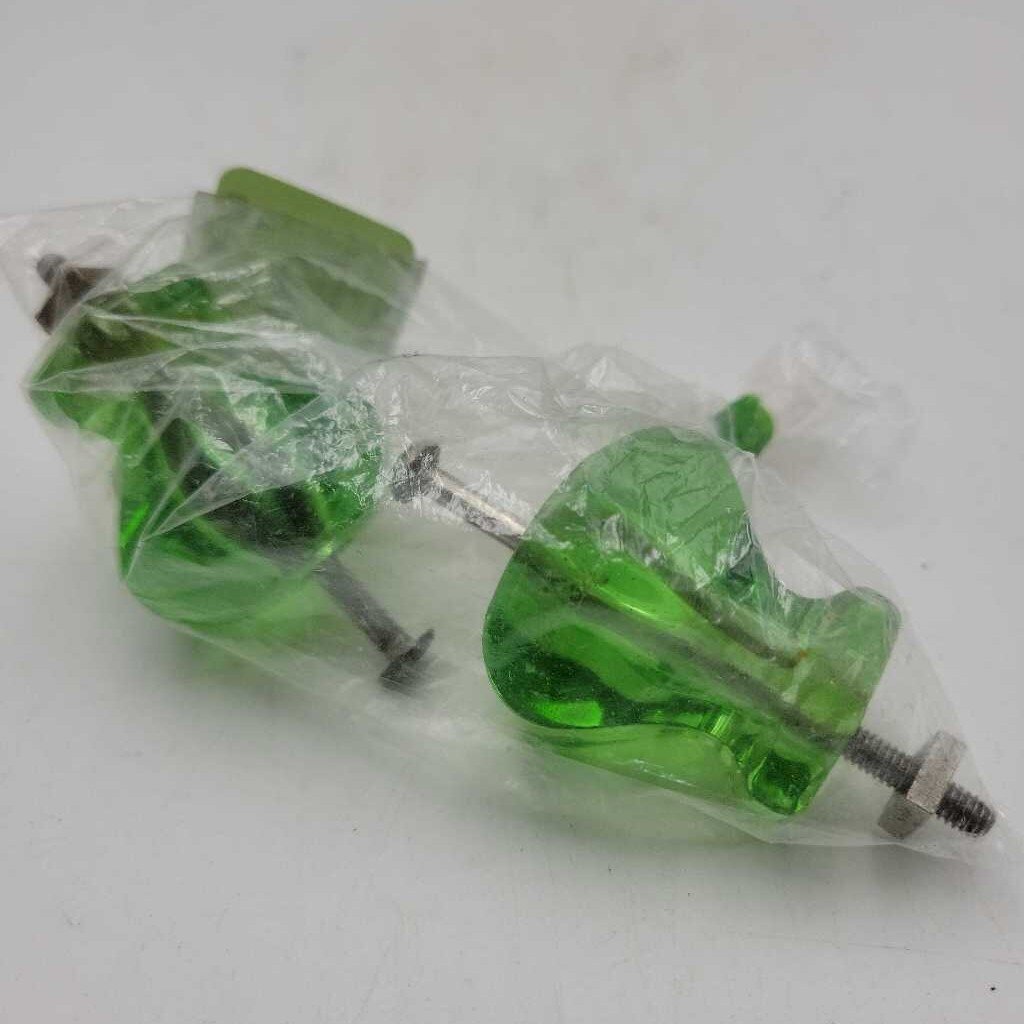 Pair of Green Depression Glass Knobs (TRE)