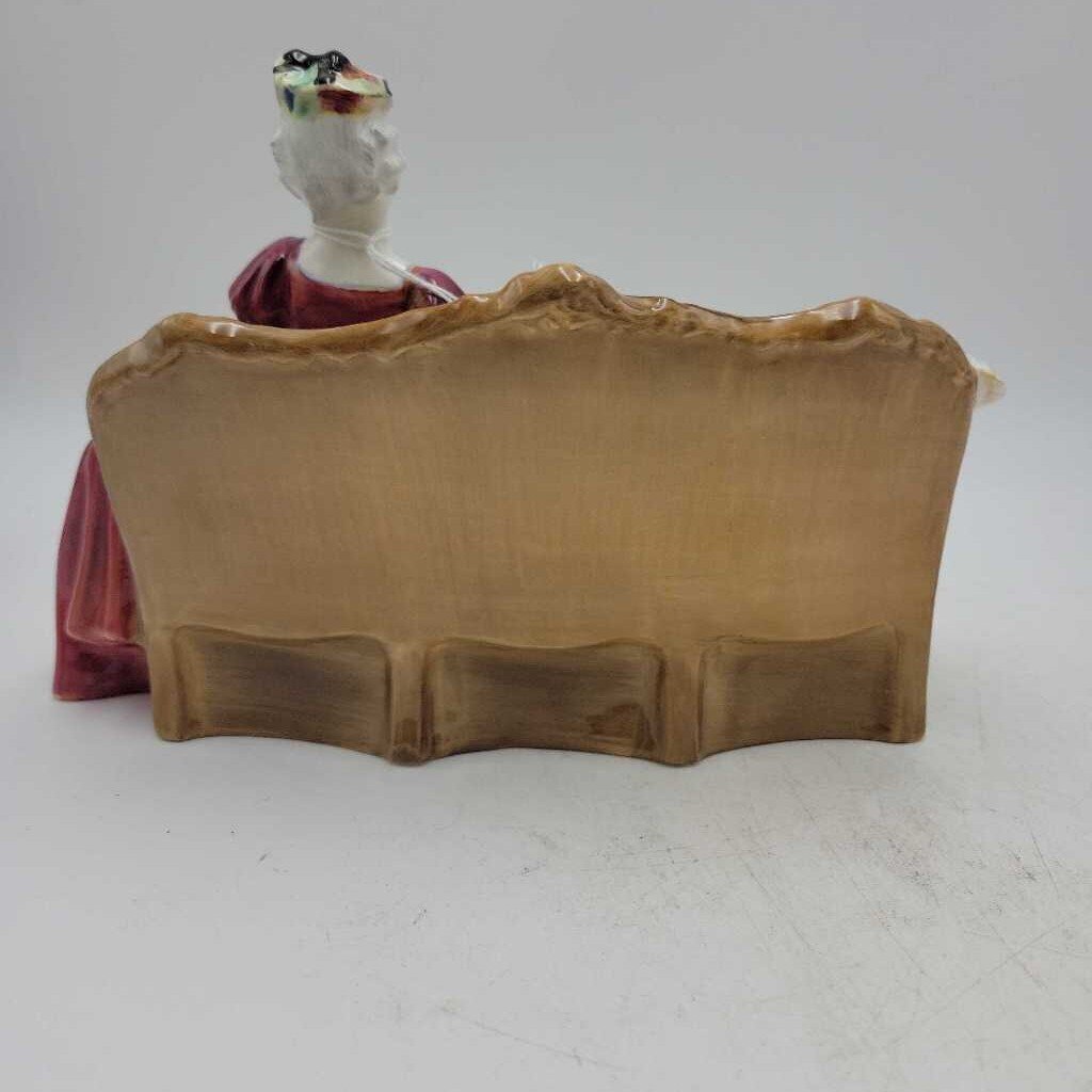 Royal Doulton "Belle O' The Ball" (DEB) HN1997