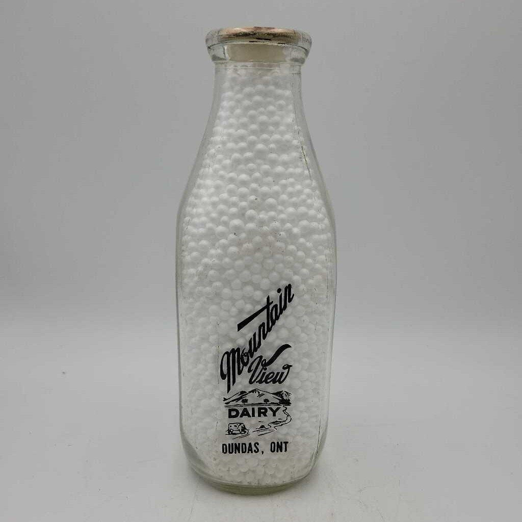 Mountain View Dairy Milk bottle Dundas (JAS)