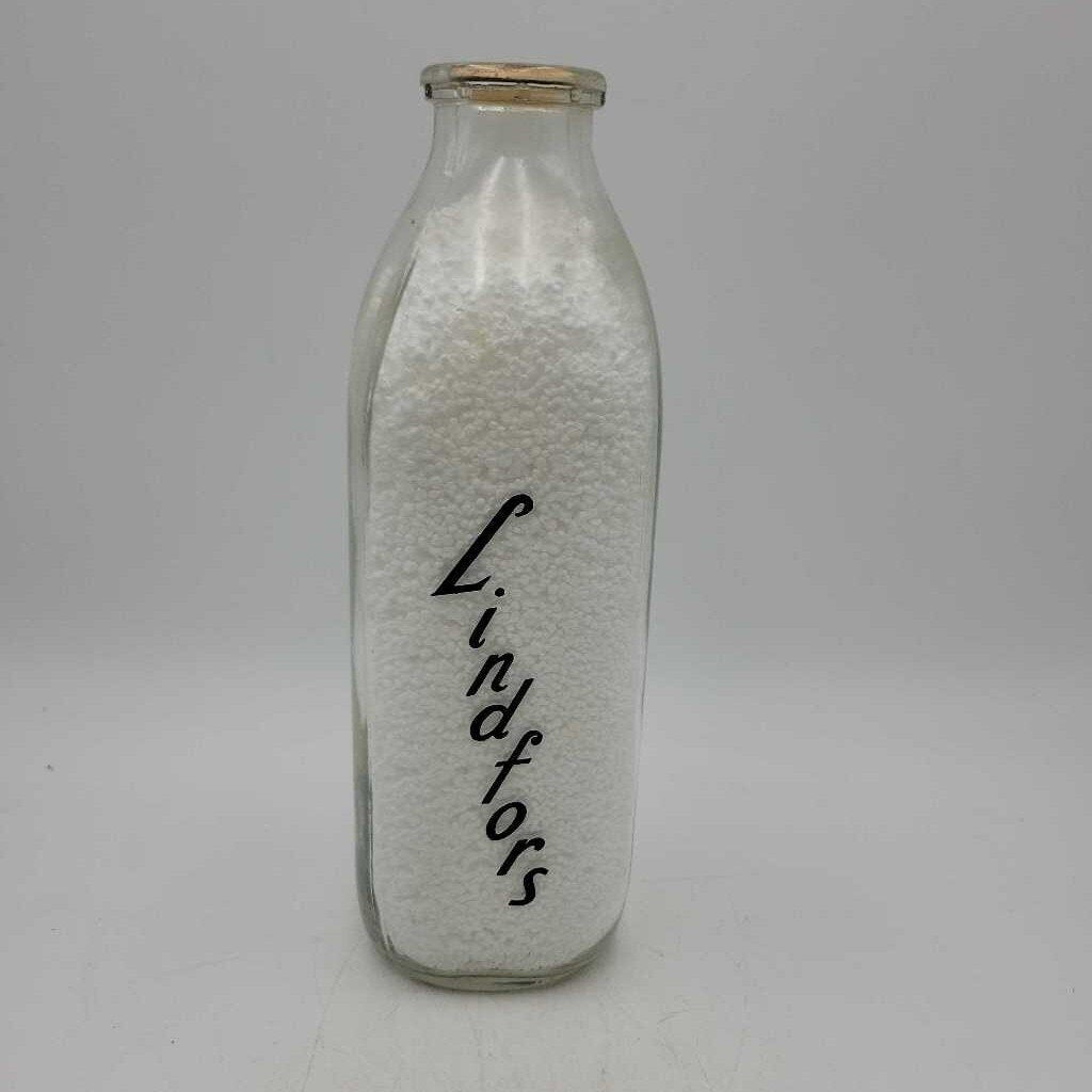 Lindfors Dairy Milk Bottle Kirkland Lake (JAS)
