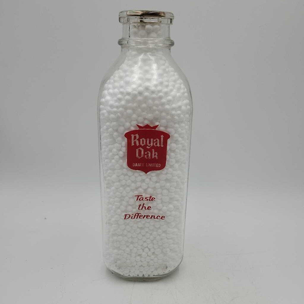 Royal Oak Dairy Quart Milk Bottle (JAS)