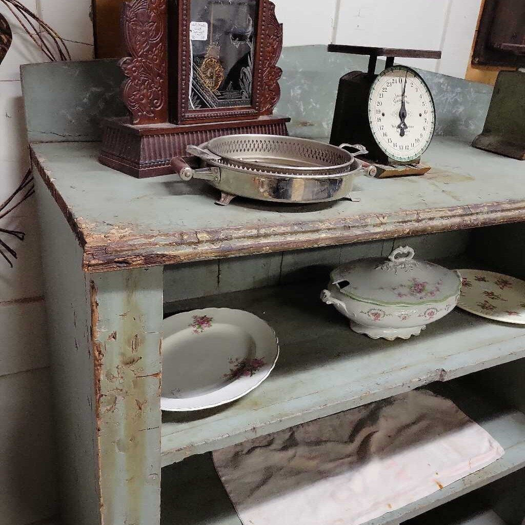 Primitive Shelf (RB)