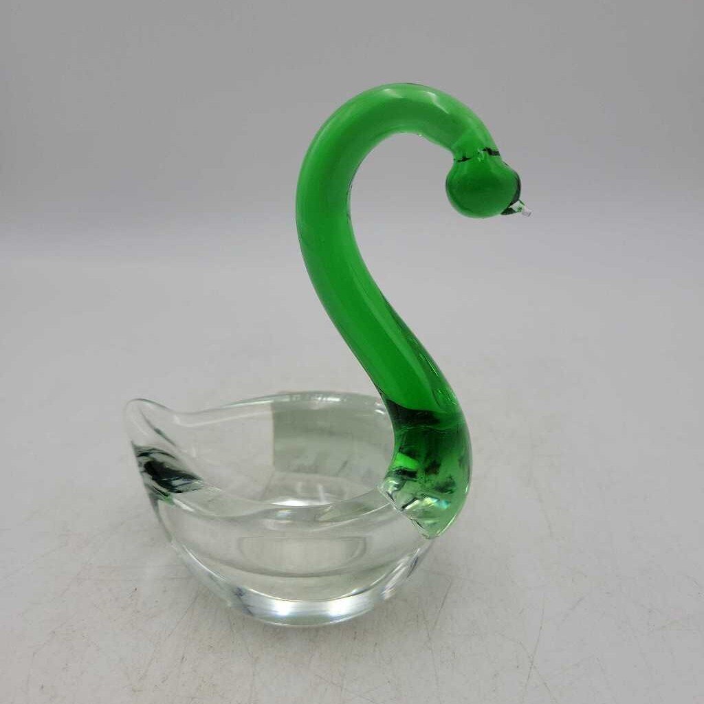 Small Swan Art Glass (LOR)