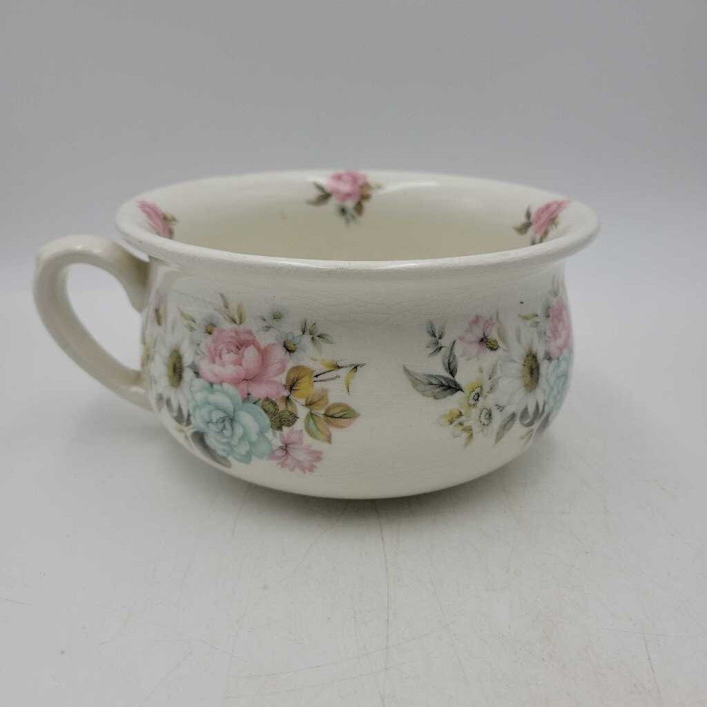 Small Floral Chamber Pot England Crazing and a small crack (TWS)
