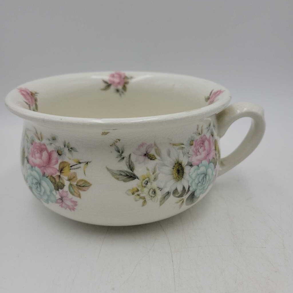 Small Floral Chamber Pot England Crazing and a small crack (TWS)