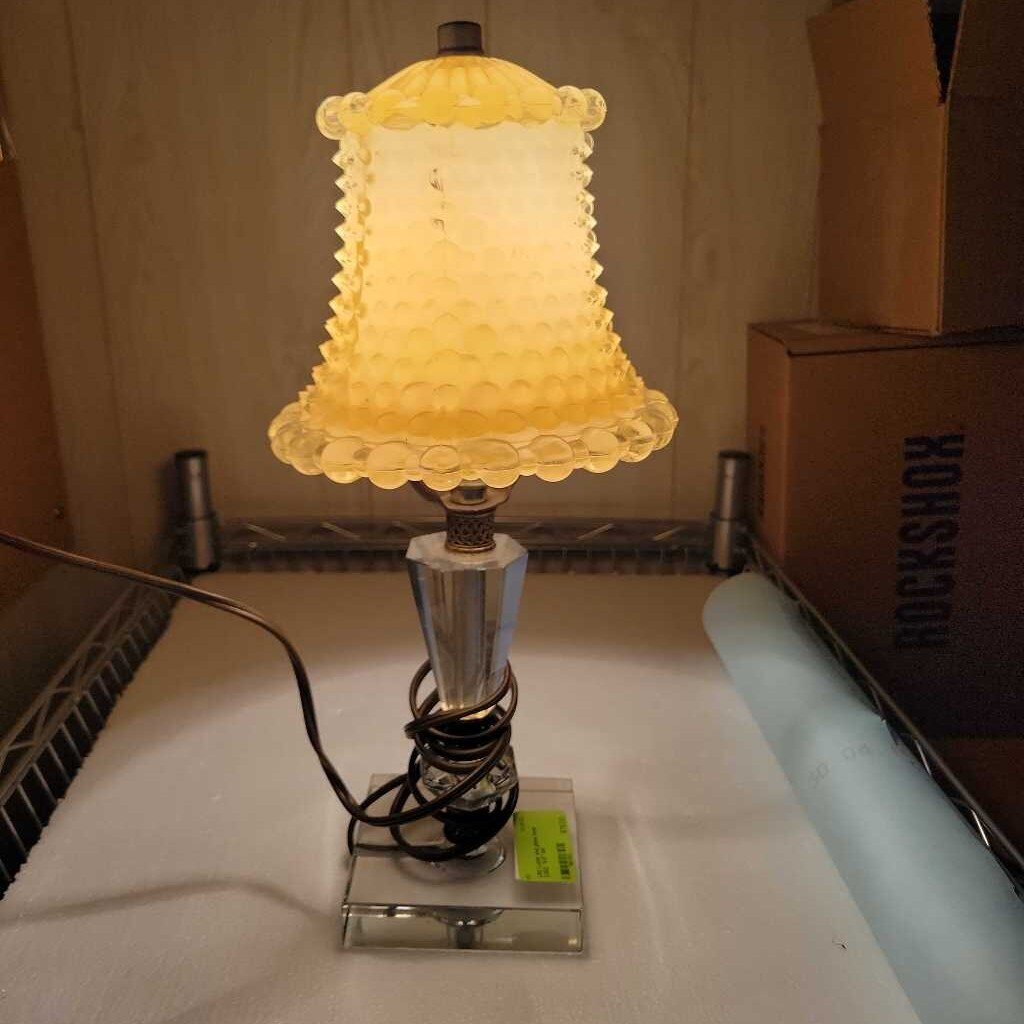 Lucite and glass lamp (US2)