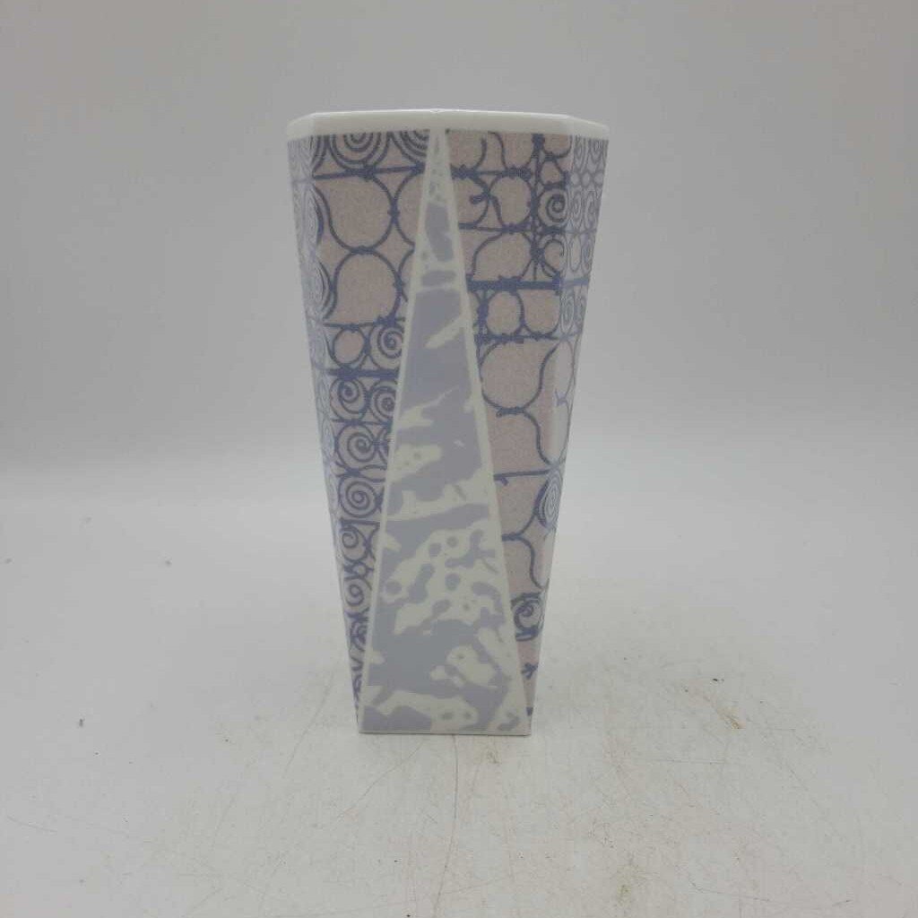 Wedgwood Pastel Strata Bone China Vase (JL)