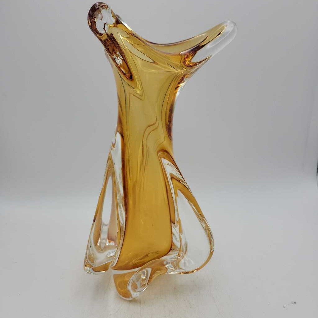 MCM-Honey Amber Swirl Vase- Chalet Glass (LOR)